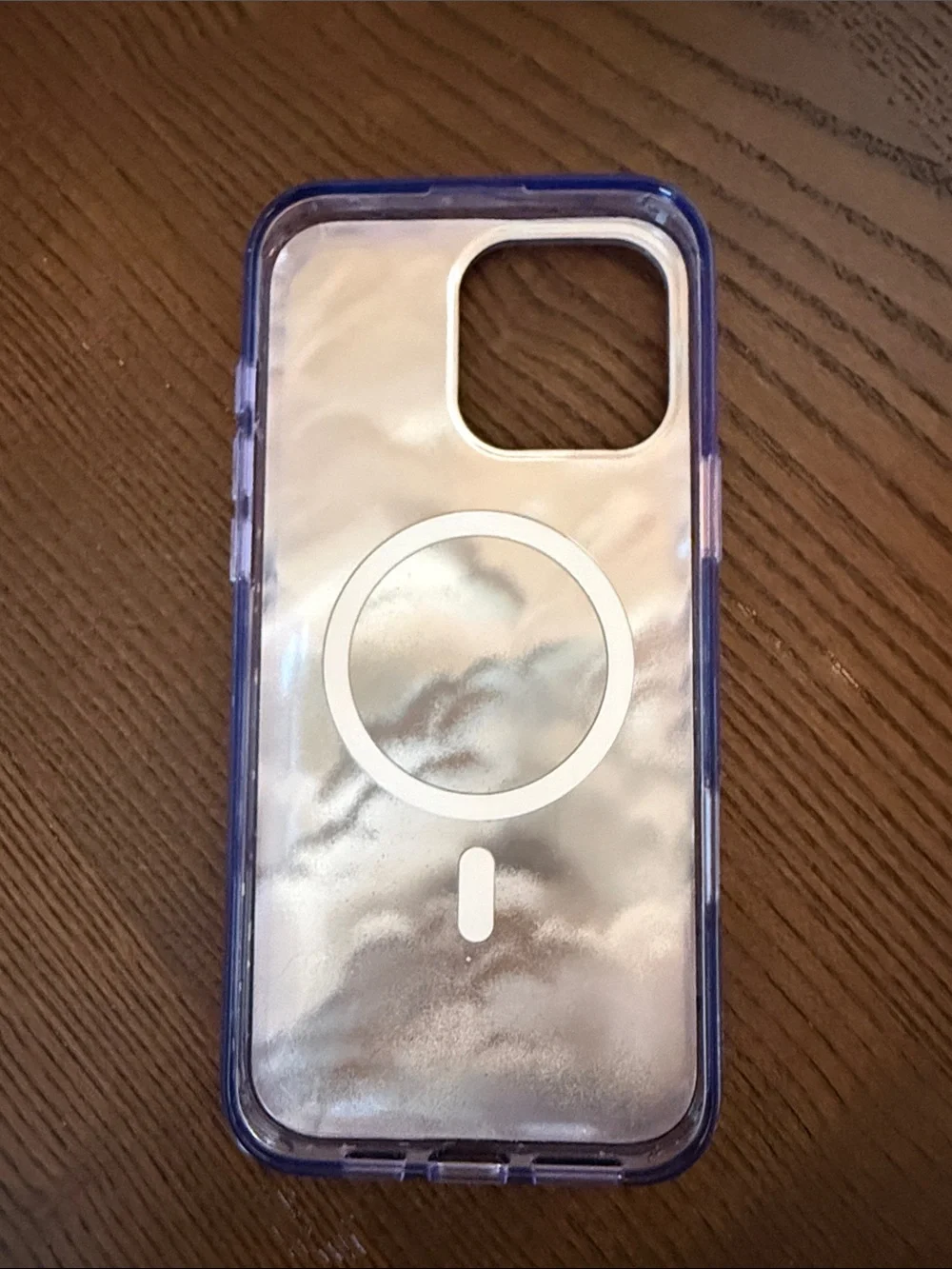 Velvet Caviar Purple Star Pattern Wireless MagSafe-Compatible Phone Case
